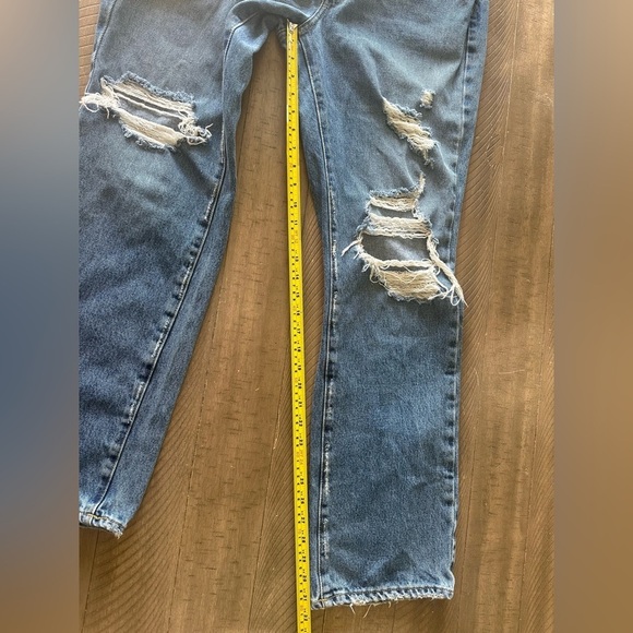 Urban Outfitters BDG Bootcut Distressed High Rise Jeans Women’s size 30​​ - Picture 15 of 16